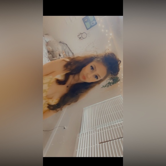 Bright Romper - Picture 4 of 4